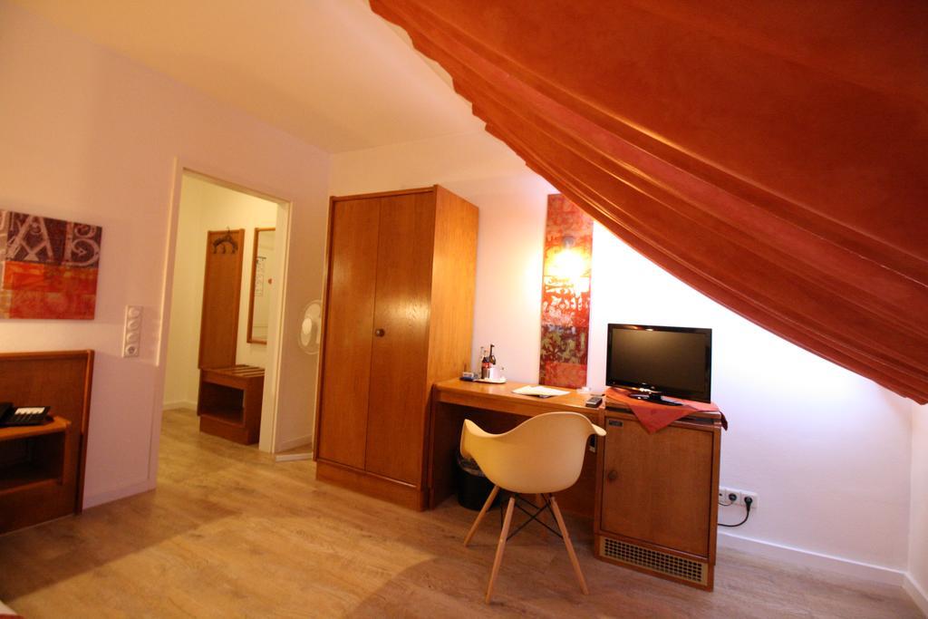 Arador-City Hotel Bad Oeynhausen Exterior photo