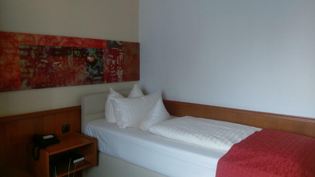 Arador-City Hotel Bad Oeynhausen Exterior photo